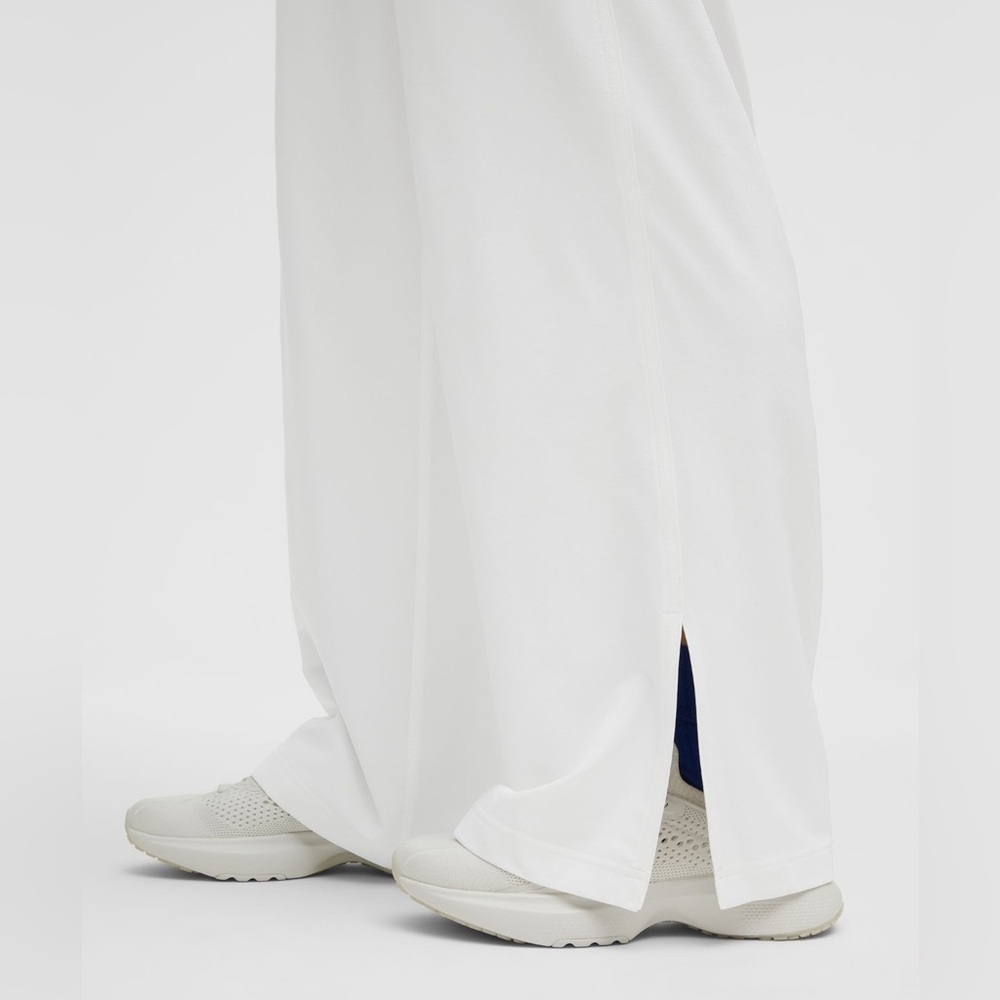 NWT Lululemon Court Rival Wide-Leg Track Pants White Regular 32” Size 6 - Picture 4 of 10
